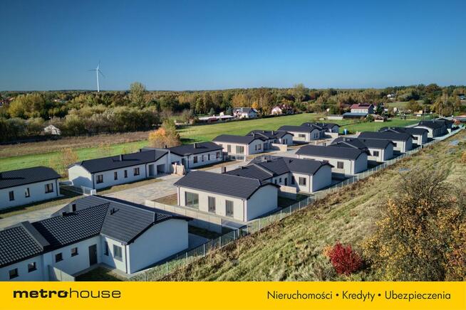 Wykończony dom z garażem i ogrodem - Osiedle Ławy