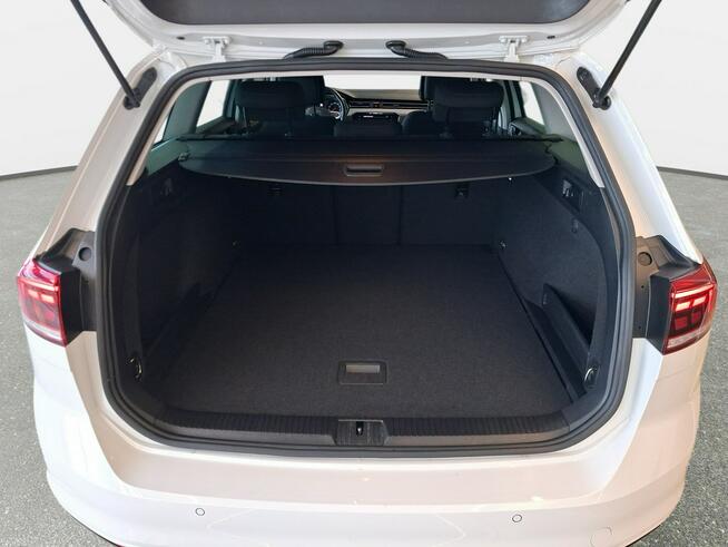 Volkswagen Passat Variant VAT 23% Business 2.0TDI 150KM M6 2021 r., salon PL, I właściciel