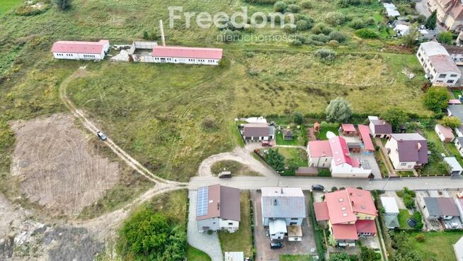 Działka przemysłowo-usługowa z halami w Drezdenku