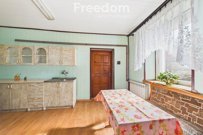 Dom w centrum Nakła gm. Lelów