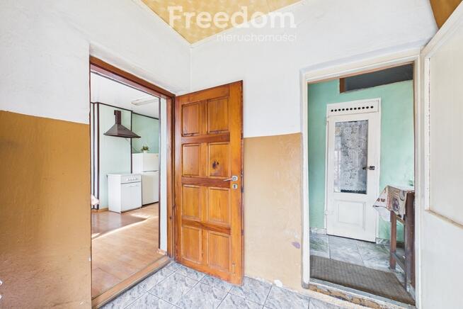 Dom w centrum Nakła gm. Lelów