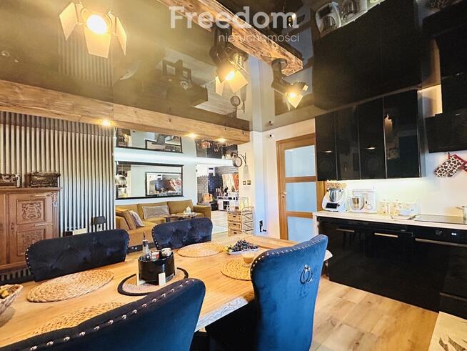 Dom z unikatowym wnętrzem i dużą przestrzenią