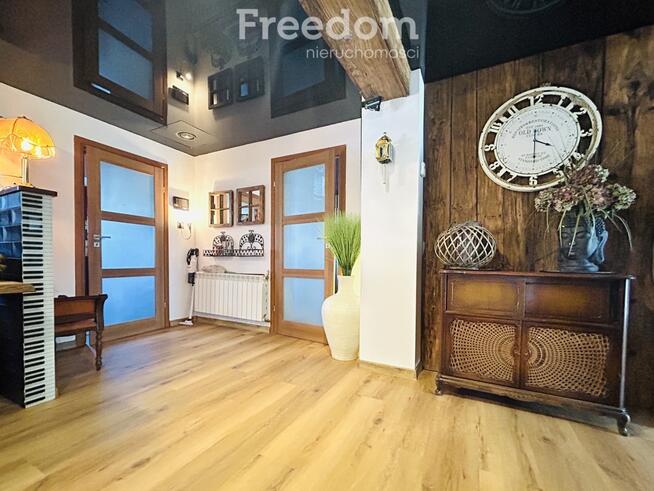 Dom z unikatowym wnętrzem i dużą przestrzenią