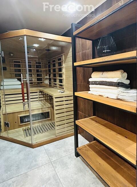 Dom z unikatowym wnętrzem i dużą przestrzenią