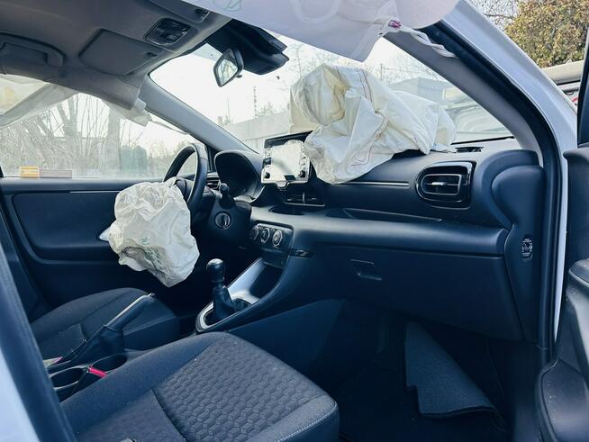 Toyota Yaris 1.5benz 125KM/Salon PL/I WŁ/Faktura VAT 23%/Export netto/Silnik odpala