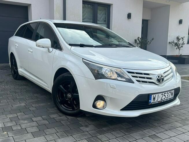 Toyota Avensis FULL*LEDY*Kamera*Cofania*Grzane*Fotele*Serwis*ASO*Zarejestrowany