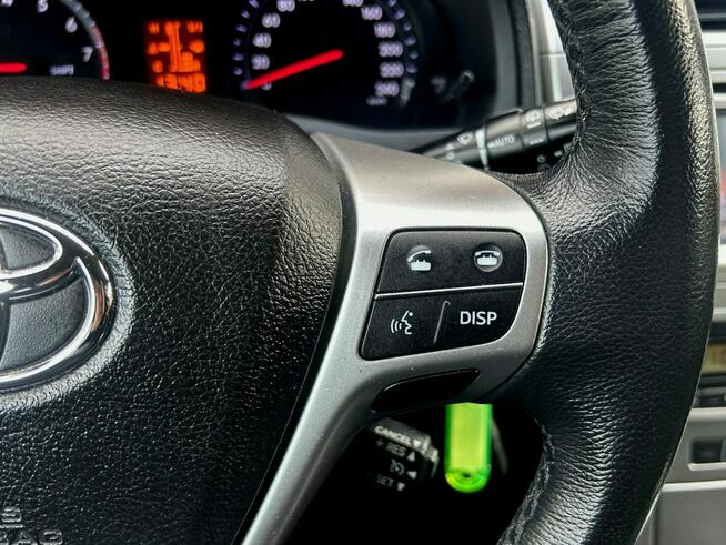 Toyota Avensis FULL*LEDY*Kamera*Cofania*Grzane*Fotele*Serwis*ASO*Zarejestrowany