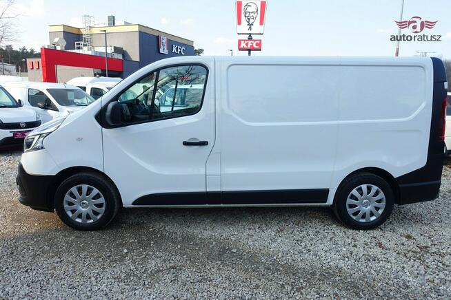 Renault Trafic Fv 23%*Jak nowy - śliczny*L1H1*2.0DCI 146KM*Gwarancja*Kamera*Navi