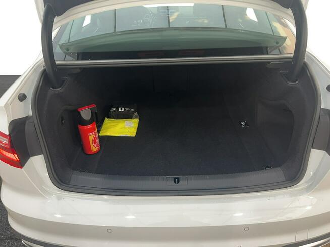 Audi A4 Limousine 35 TDI mHEV Advanced S tronic