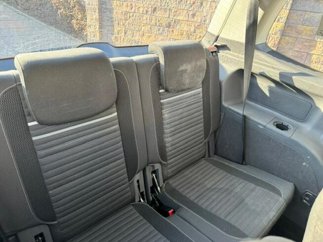 Volkswagen Touran 1.6 TDI 105 Navi#Climatronic #7Miejsc