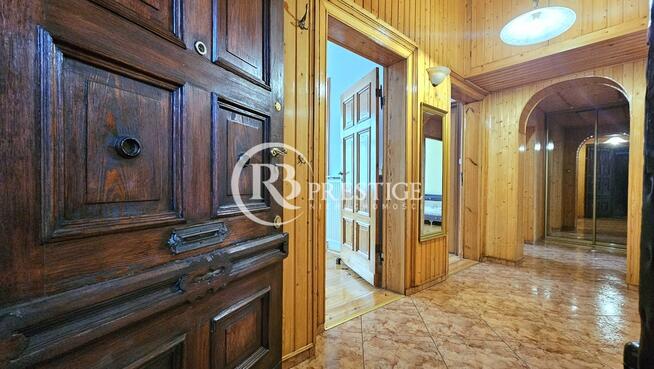 Mieszkanie z potencjałem i widokiem na Plac Zgody