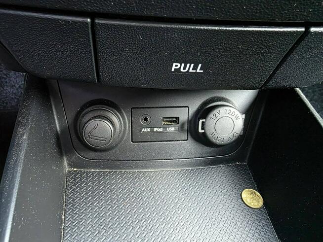 Hyundai i30 1.4 Benzyna 108 KM, Dwa klucze, Dwa Komplety kół, Klimatyzaca, Isofix