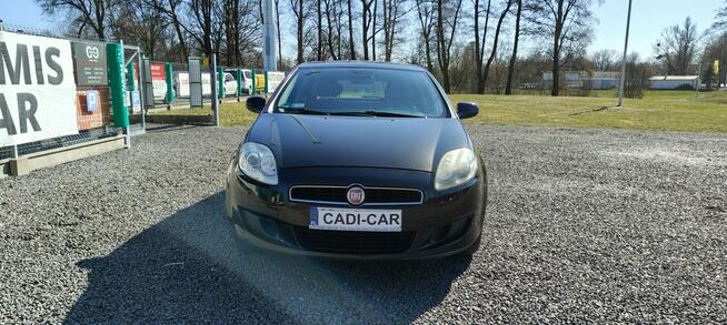 Fiat Bravo Książka serwisowa, stan bdb.