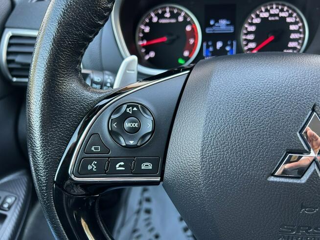 Mitsubishi Eclipse Cross FULL*Panorama*Kamera*360*Grzane*Fotele*HUD*Czujniki*Park*Serwis*ASO*