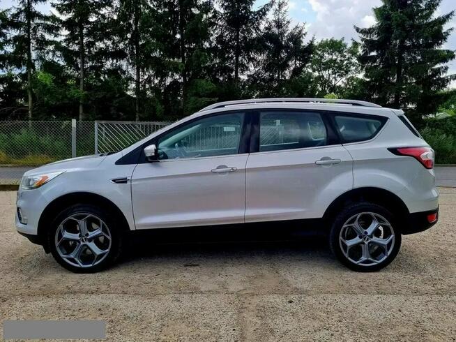 Ford Kuga Lift LED Serwis Parktronic Climatronic Bluetooth Tempomat Gwarancja