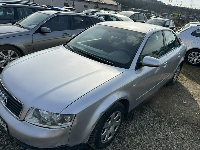 Audi A4 2,0 benzyna, klimatronik,kamera, nawigacja,podg. fotele,niski przebieg