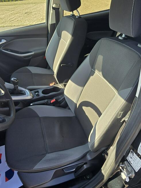 Ford Focus 1,6benz+GAZ. Klimatyzacja.Parktronic Przód i Tył.el.szyby>Centralka.