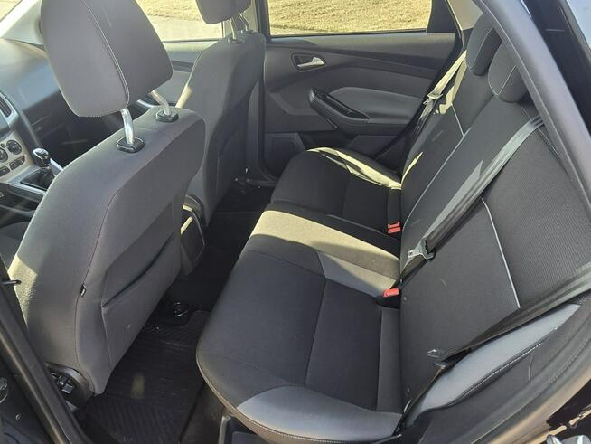 Ford Focus 1,6benz+GAZ. Klimatyzacja.Parktronic Przód i Tył.el.szyby>Centralka.