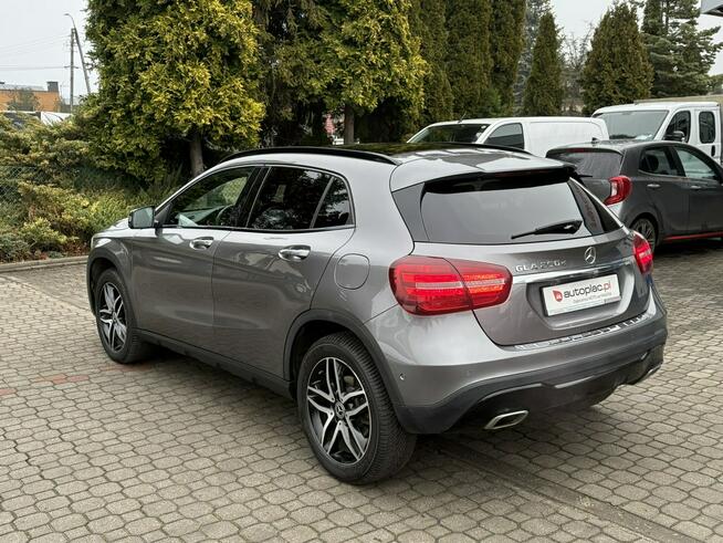 Mercedes GLA 220 Rezerwacja