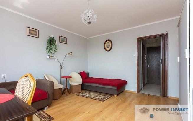 Słoneczna kawalerka z balkonem | ul. Piastowska