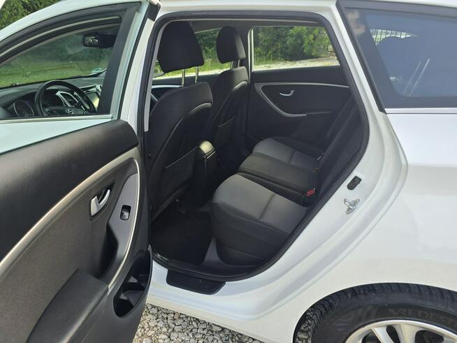 Hyundai i30 1.6 CRDi 136KM # Duża Navi # Climatronic # Kamera # Super Stan !!!