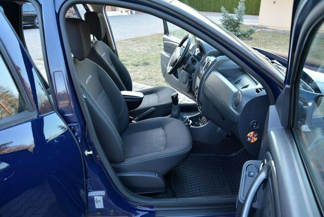 Dacia Duster 1.6 16V (105KM)+Gaz Lift Klima Relingi Grzane fotele Hak ASO Niemiec