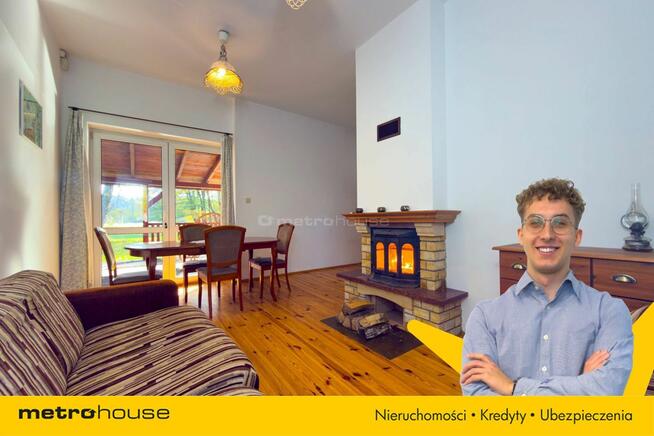 Dom z prywatnym stawem w sercu natury