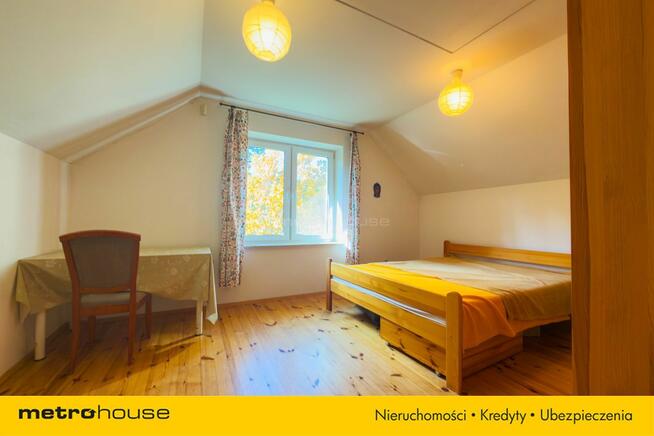 Dom z prywatnym stawem w sercu natury