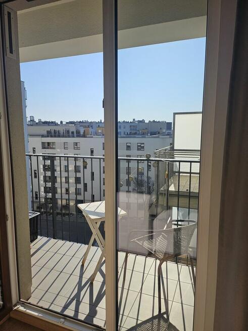 LUX Kawalerka 24 m2, z balkonem, salon połączony z kuchnią