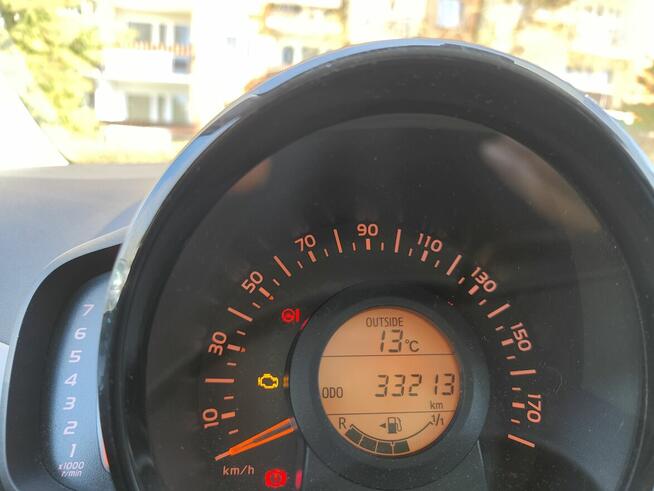 Toyota Aygo 2017 | 33 tys. km! |x-cite | Kamera, Keyless