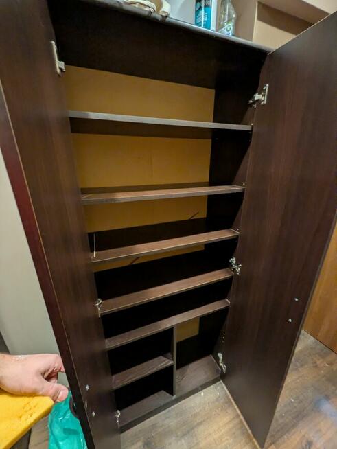 szafka korytarzowa w bardzo dobrej jakości i stanie