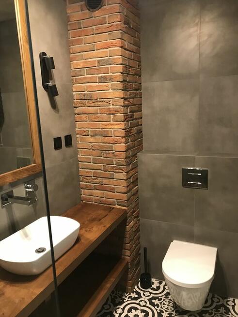 Przytulna kawalerka z komórką lok. i prywatnym parkiem ul. W