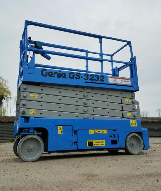 Podnośnik nożycowy Genie GS-3232, zwyżka 12 m wys. roboczej