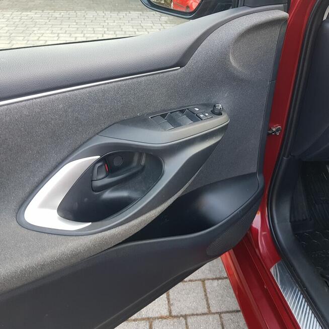 TOYOTA YARIS IV 1.5 VVT - i 125 KM Salon Polska