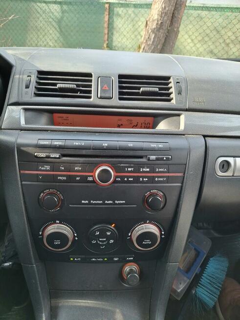 Mazda 3 2004 r. 2.0 Benzyna