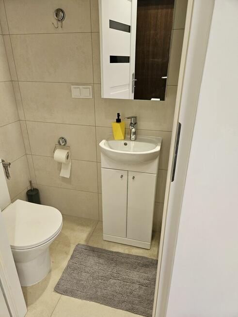 OFERUJE DO WYNAJĘCIA PRZYTULNA KAWALERKE W CENTRUM WARSZAWY