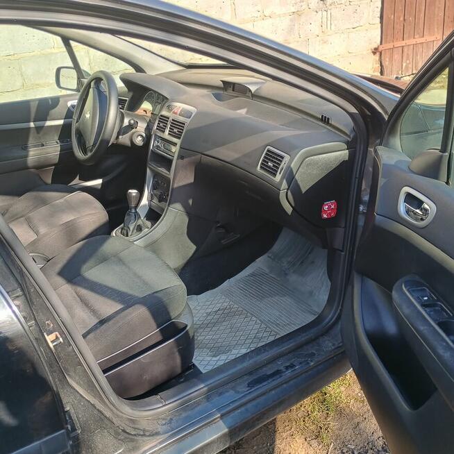 Czesci Peugeot 307 1.4 benzyna 2004 rok.