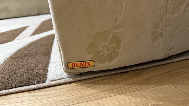 Sprzedam narożnik z funkcją spania