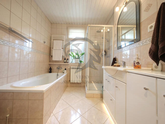 Tu sarny mówią dobranoc. Raj, staw i dom z duszą!