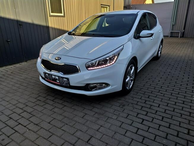 Kia Cee'd 1.6 Gdi Automat Ledy Kamera Grzane Fotele i Kierownica Zarejestrowany