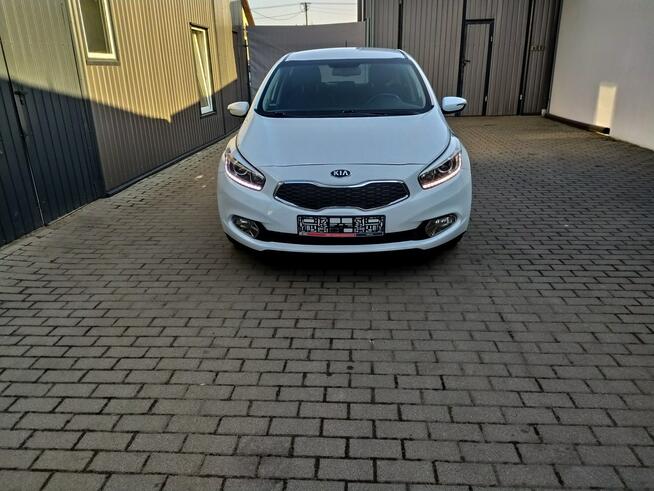 Kia Cee'd 1.6 Gdi Automat Ledy Kamera Grzane Fotele i Kierownica Zarejestrowany
