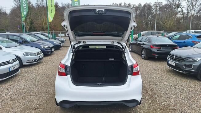 Nissan Pulsar Salon Polska