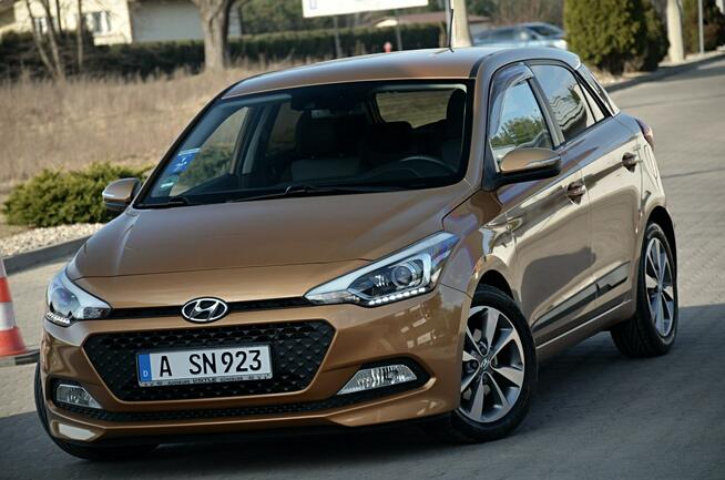 Hyundai i20 1,1CRDI*75KM**LED*Kamera*Navi*Asystent Pasa*