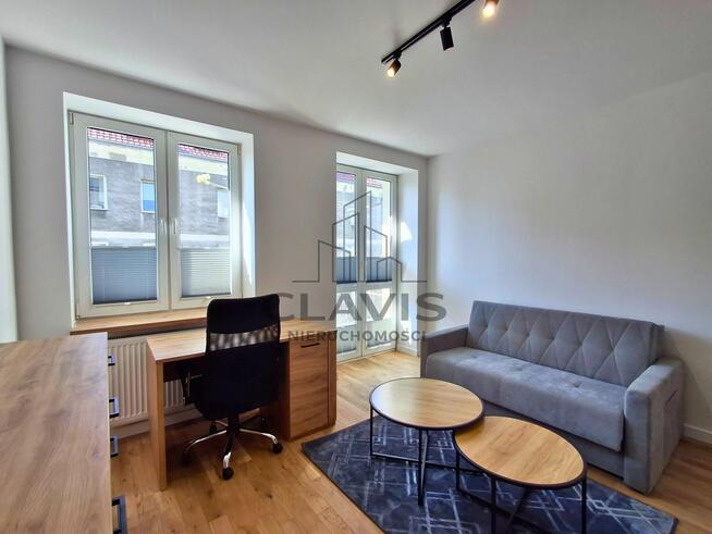 Dwupokojowe po generalnym remoncie - czynsz adm. w cenie!