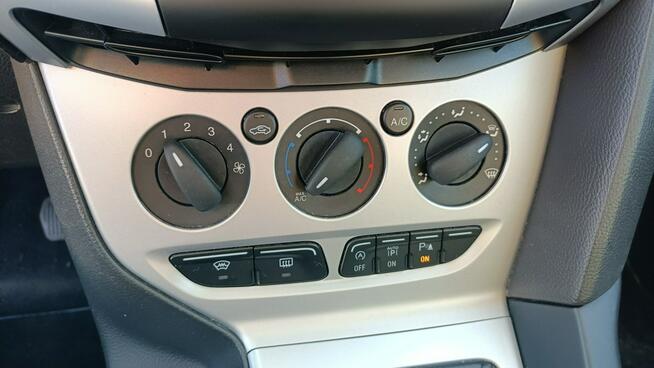 Ford Focus Champions Edition B. ekonomiczny