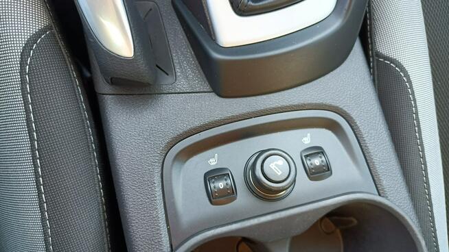 Ford Focus Champions Edition B. ekonomiczny