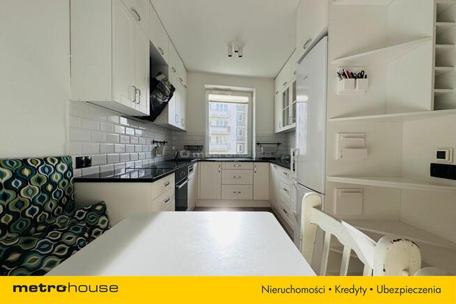 Przestronne 4-pok. 95 m², 2 łazienki, 2 x garaż