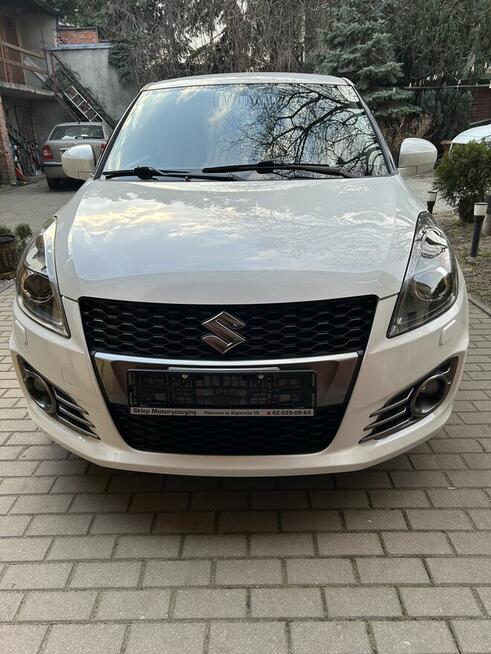 Suzuki Swift 1.6 Sport 2017 · 87600 km · 1 586 cm3 · Benzyn
