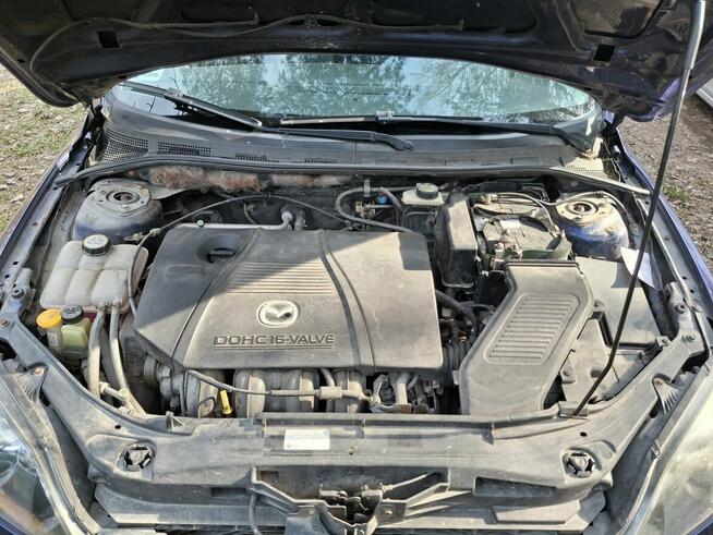 Mazda 3 2004 r. 2.0 Benzyna