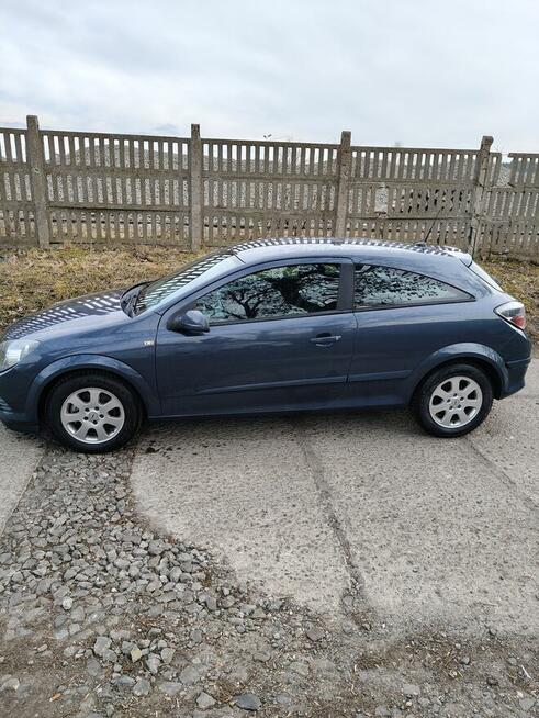 Opel astra 1.6 GTC